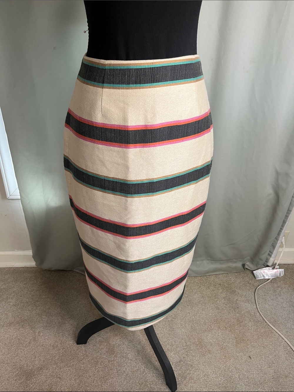 Cienne Neutral Stripe Pencil Skirt in Beige with Pink and Teal Size 2